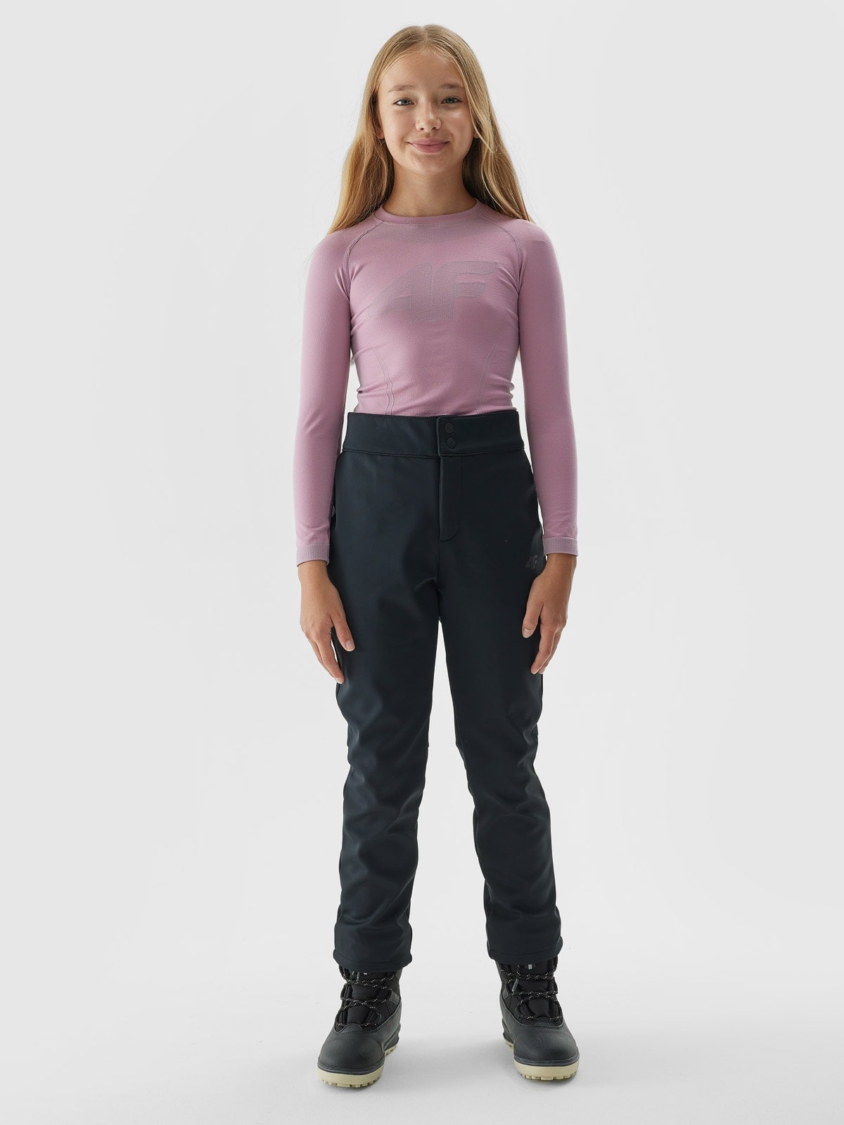 Dievčenské lyžiarske softshellové nohavice s membránou 5000 - čierne