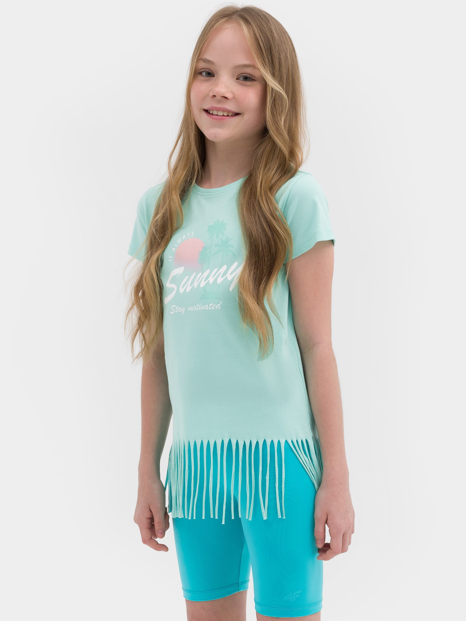 Dievčenské tričko s potlačou a strapcami