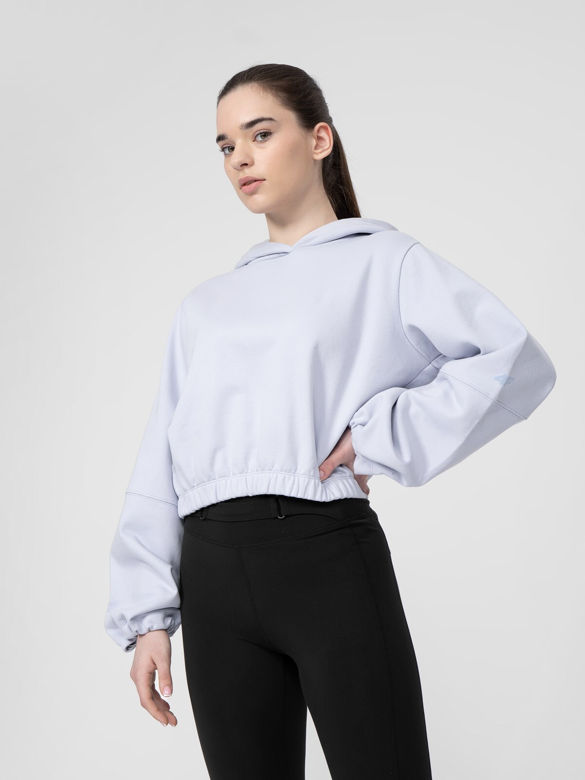 Dámska nerozopínateľná tepláková crop-top mikina