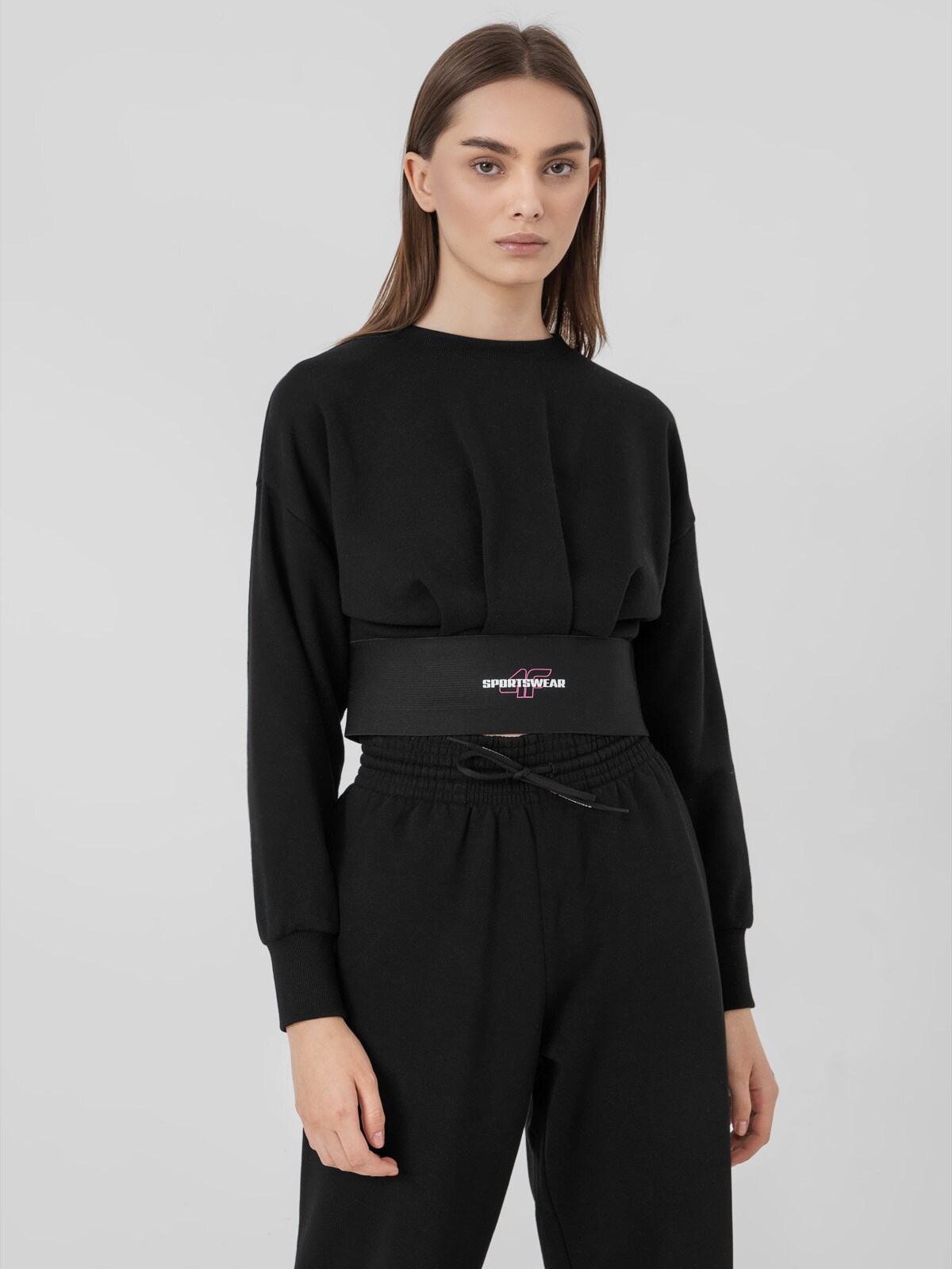 Dámska crop top mikina s predným zvrásnením